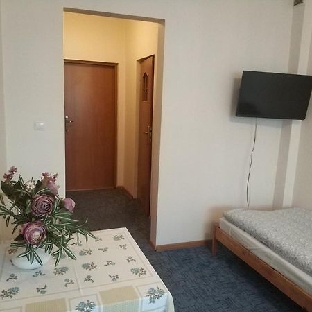 Hotel Mark Marki  Dış mekan fotoğraf